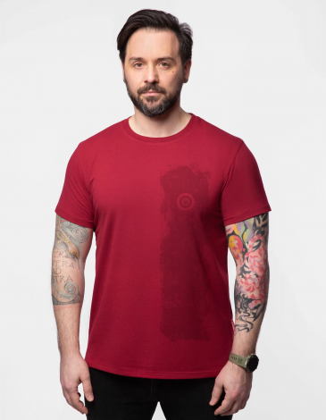 Men's T-Shirt Must-Have. Color claret. 8.