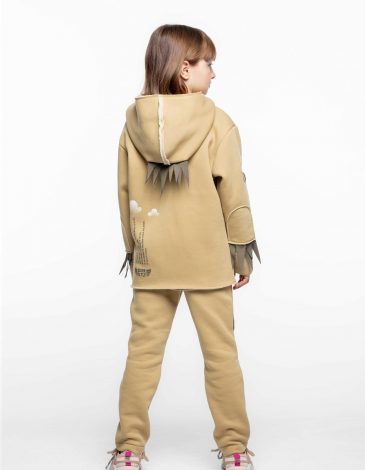 Kid’s Tracking Suit Ostrich. Color sand. .