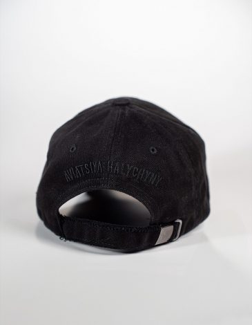 Cap Statement. Color black. .