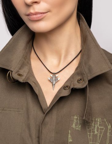 Pendant Pendant Fighterjet. Color gray. .