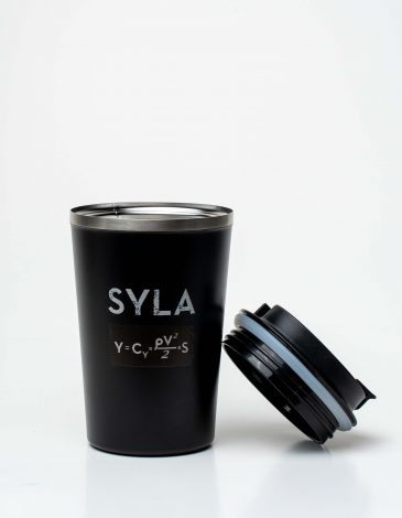 Thermo Mug Syla. Color black. .